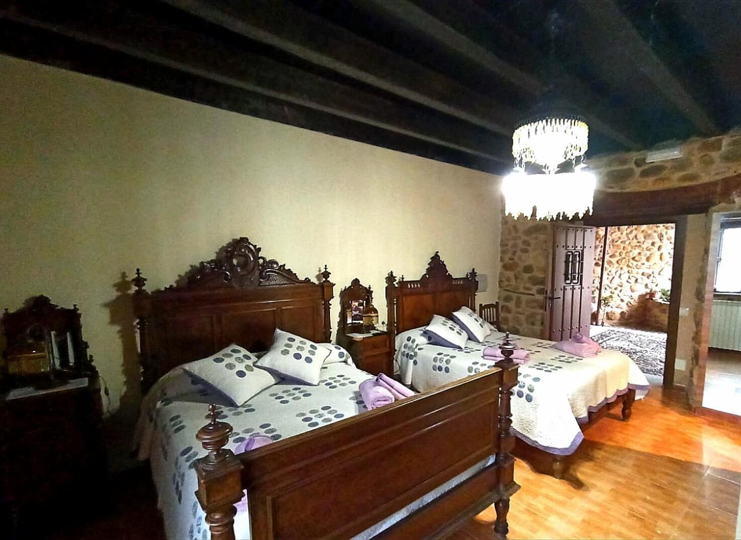 Palacio del Conde de Rebolledo Villaviciosa de la Ribera Habitación foto