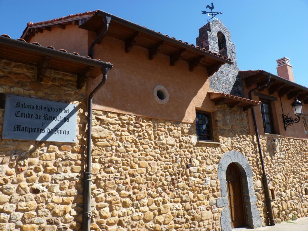 Palacio del Conde de Rebolledo Villaviciosa de la Ribera Exterior foto