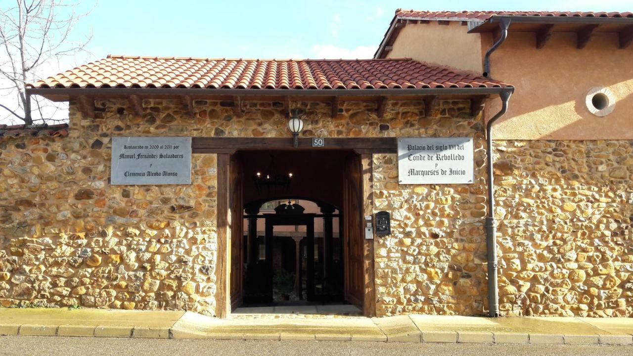 Palacio del Conde de Rebolledo Villaviciosa de la Ribera Exterior foto